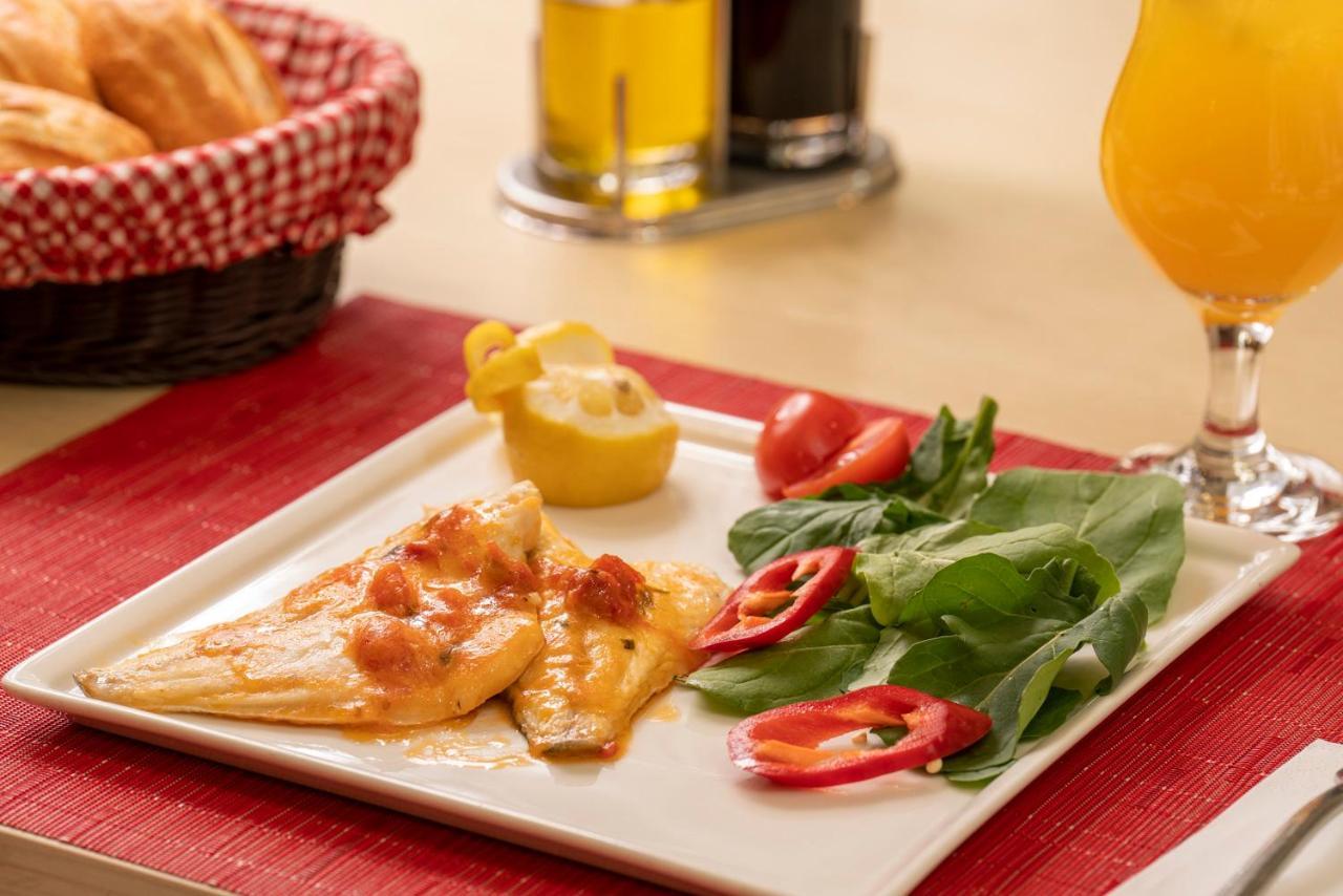 Ibis Izmir Alsancak Hotel Ngoại thất bức ảnh