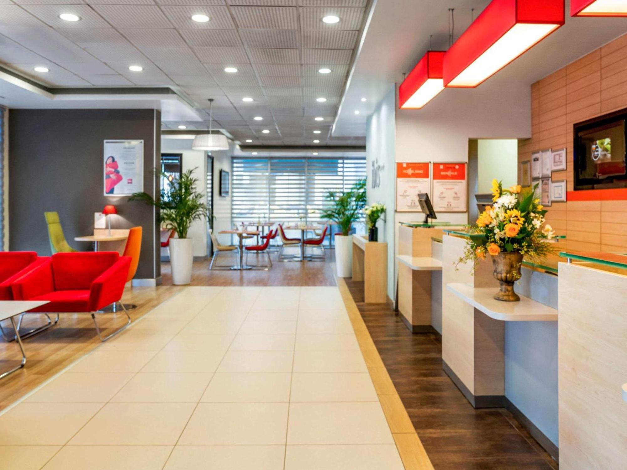 Ibis Izmir Alsancak Hotel Ngoại thất bức ảnh